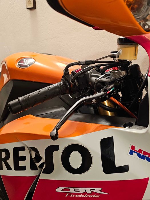 Honda cbr 1000 rr