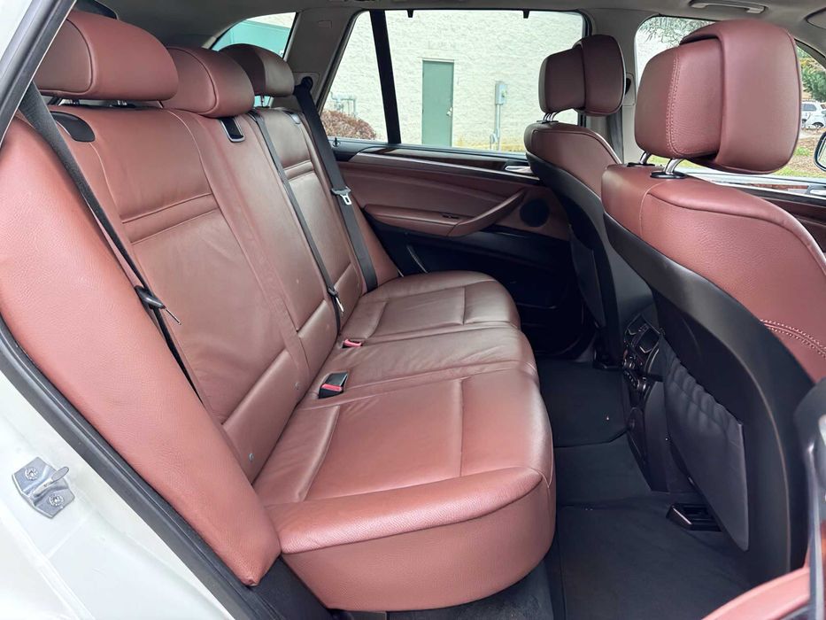 BMW X5 xDrive35i      2013