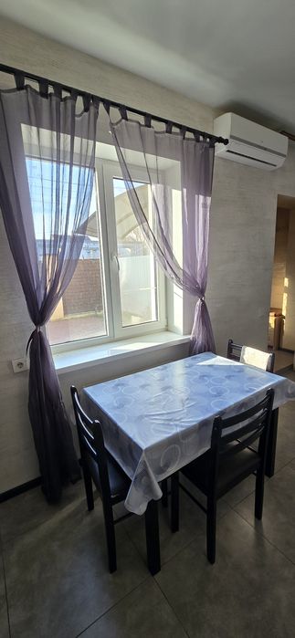 Дуплекс (пол дома) Червоный Хутор, дом с ремонтом, таунхаус