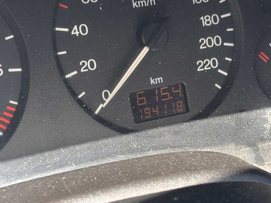 Opel Astra 1.4 16V Gasolina | 194.000 km | AC | Muito estimado
