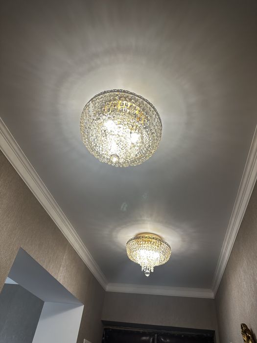 Люстра потолочная. 4 шт