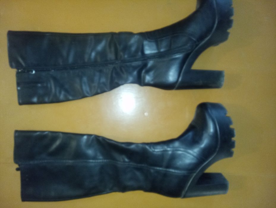 Шкіряні сапоги осінні