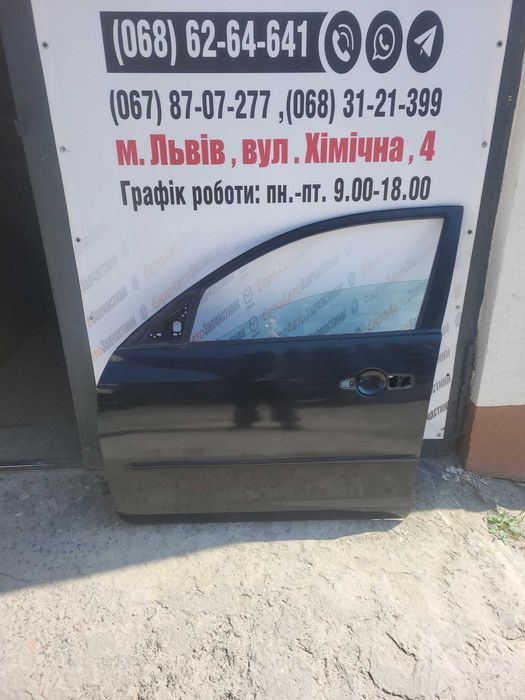 Двері Mazda 3 BK хетчбек передні ліві водійська дверка Мазда 3 бк