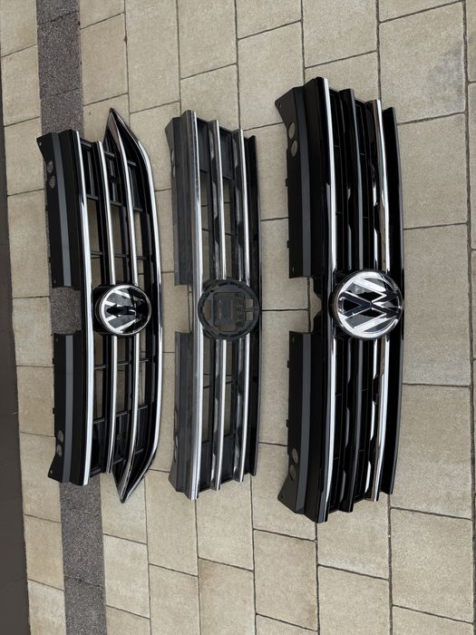 Решітка решотка VW Tiguan 2 Allspace rest значок Тігуан тигуан