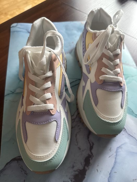 Sneakersy damskie 39