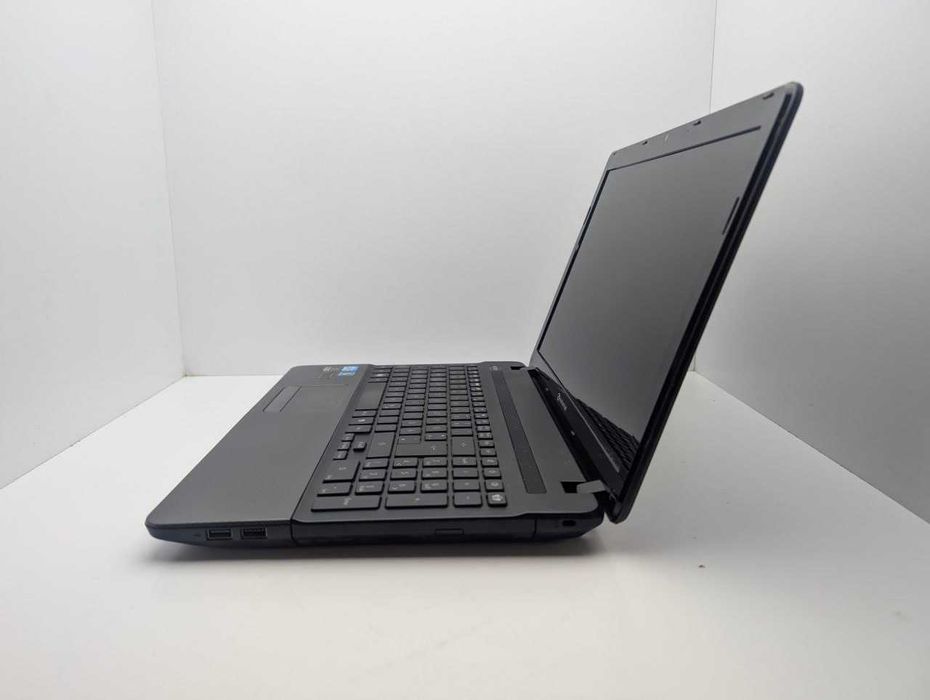 Packard Bell Intel i5-2430M Ram:6gb HDD:500Gb nVIDiA 540M 1gb 15.6''