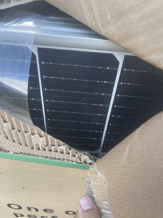 Сонячні панелі Canadian Solar HiKu6 Mono PERC CS6R-405MS