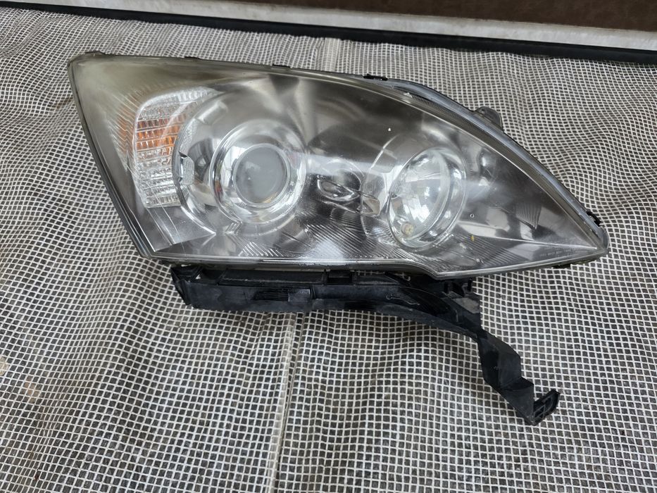 Honda CRV 3 III lampa reflektor prawy przód Europa xenon wysyłka kpl