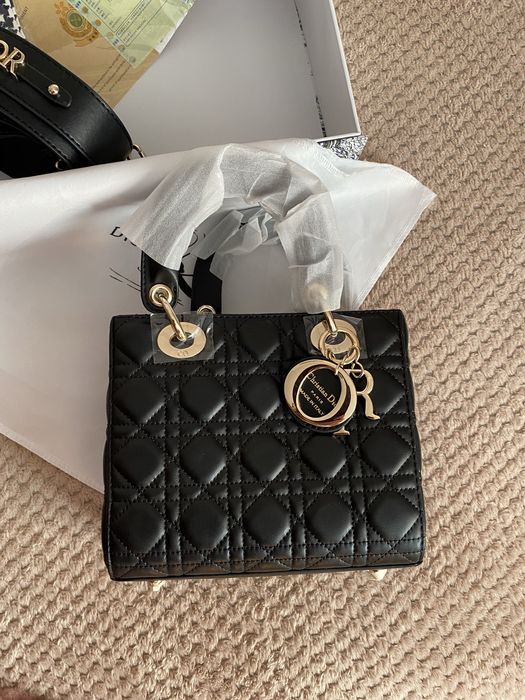 Сумочка в стилі  Christian Dior