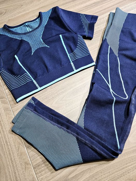Conjunto Calças Leggings + Top / Sutiã446738476061829125