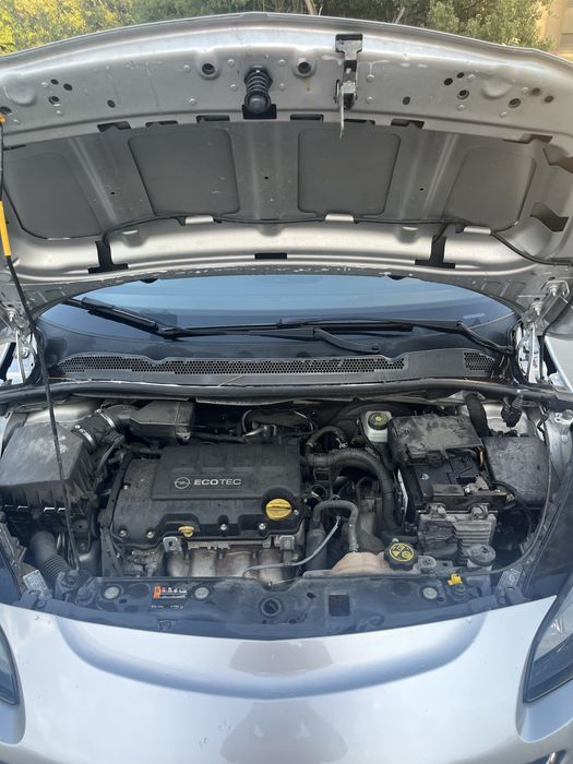 Opel Corsa E 1.4 - 2016