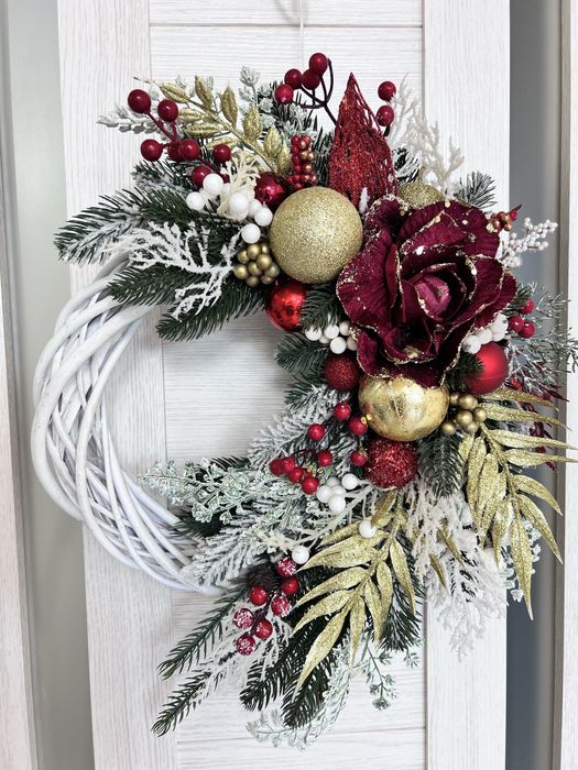 Новорічний, різдвяний вінок на двері