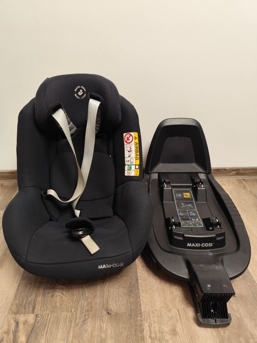 Fotelik Maxi Cosi 0-15 M z bazą MC PearlPro2  oraz FamilyFix2