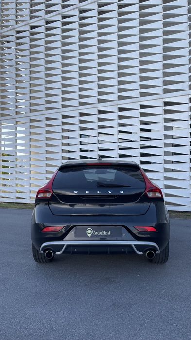 Volvo V40 R- design