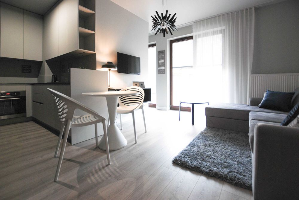 Kawalerka z SYPIALNIĄ - BALKON - GARAŻ / PARK / KRZYKI / ul. Ślężna - Widok 4