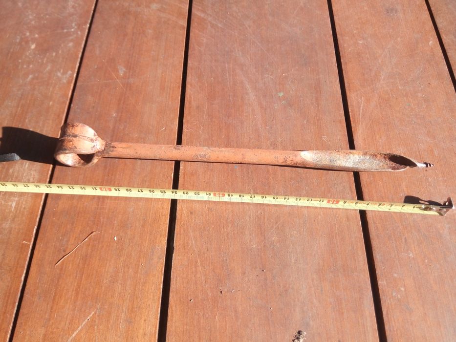 Stary świder do drewna