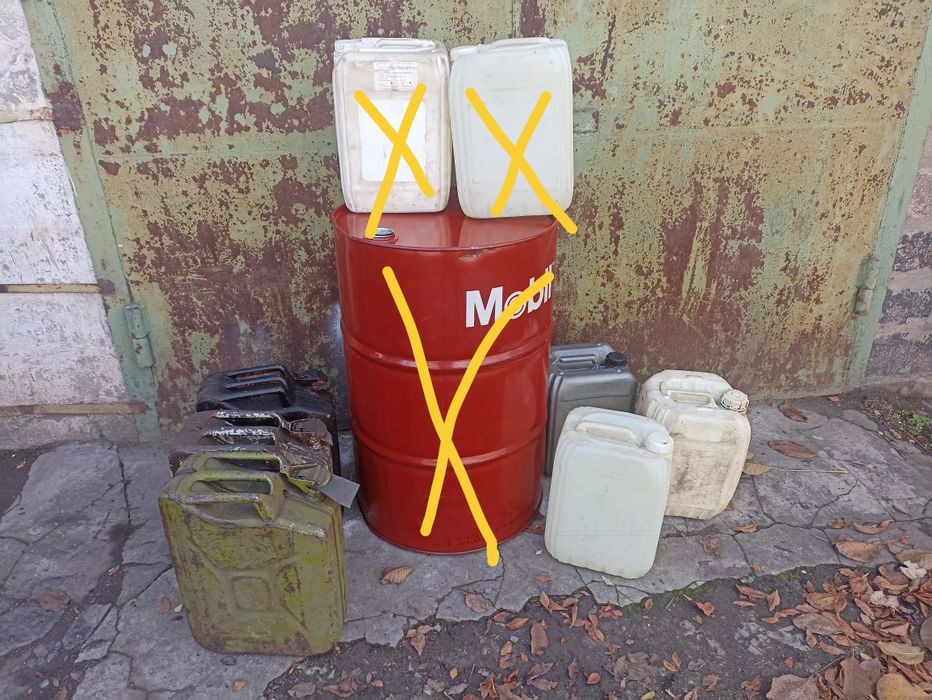 Каністри залізні б/у