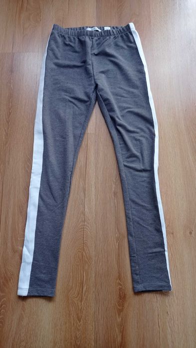 Legginsy z lampansami Reserved 152