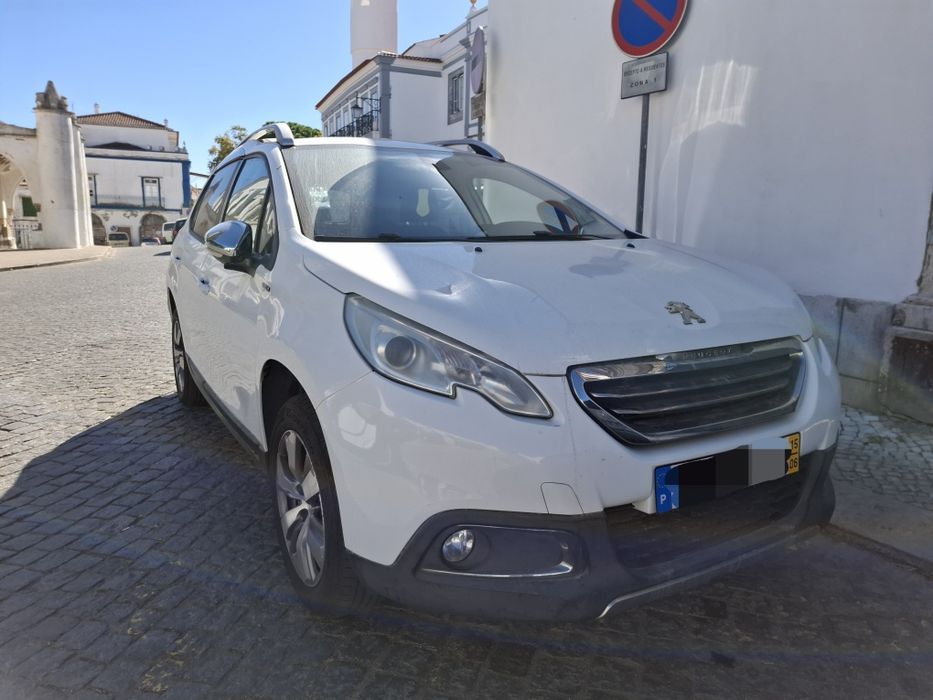 Peugeot 2008 1.2 PureTech | 2015 Gasolina — photo 2