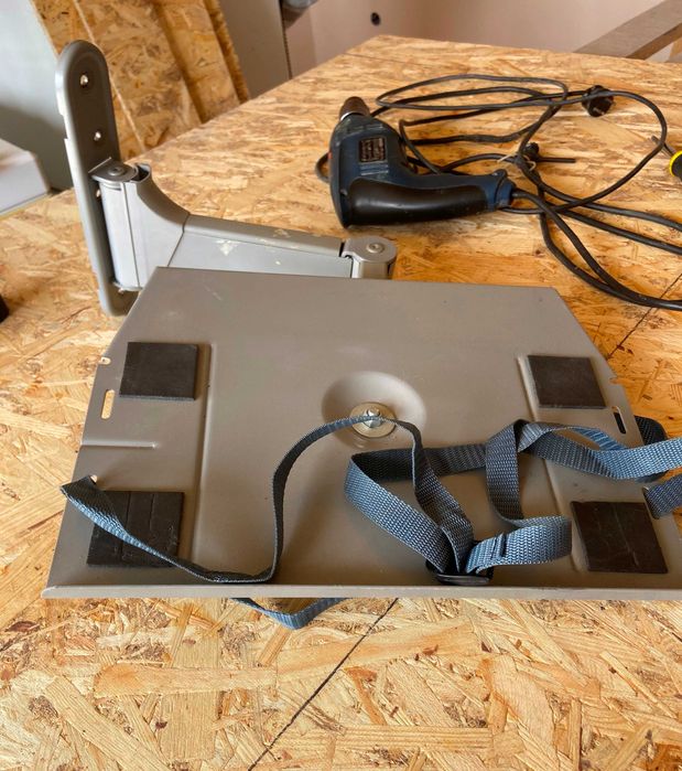 Кронштейн настенный под телевизор