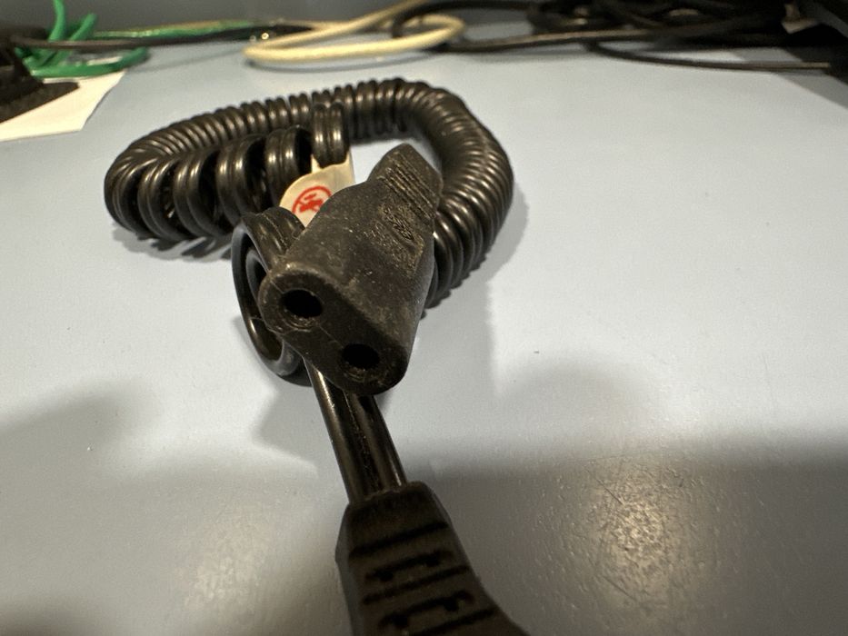 Carregador para maquina de barbear Philips