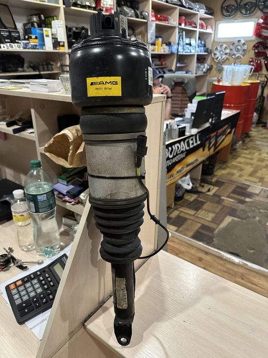 A2113208413 амортизатор пневмо пневмостойка Mercedes W211 C219 CLS