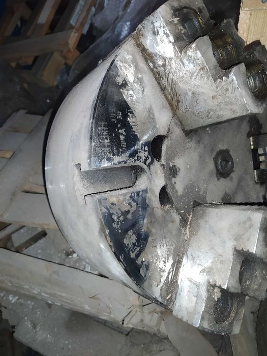 Патрон токарный 3-х кулачковый  с пневмозажимом диаметр 160мм,  315мм