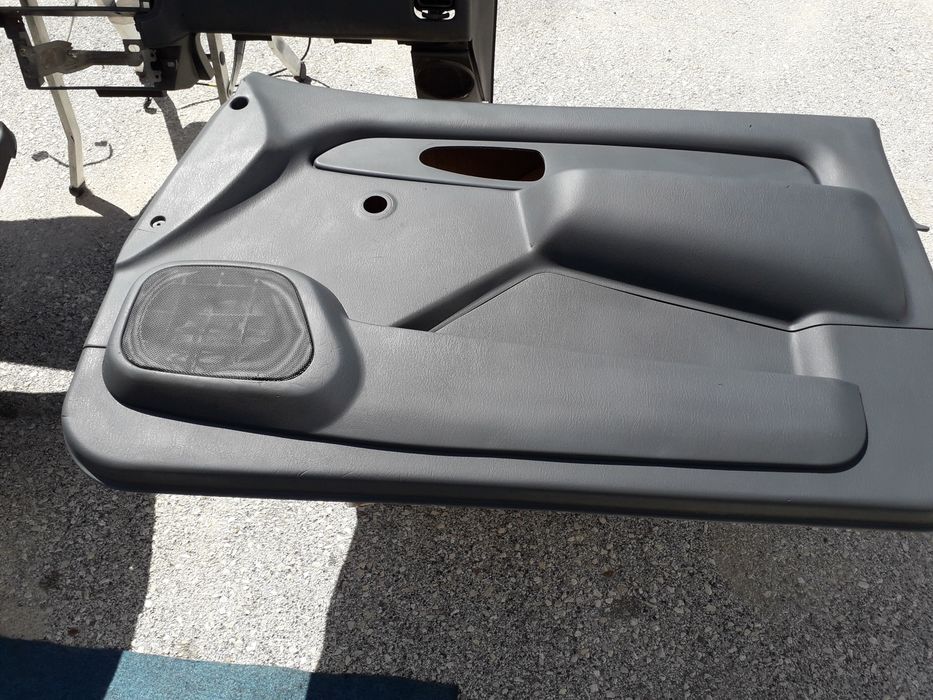 Mitsubishi l200  tablié estado de novo