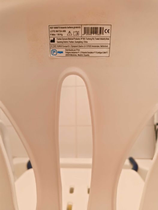 Cadeira de banho giratória para banheira, como nova.