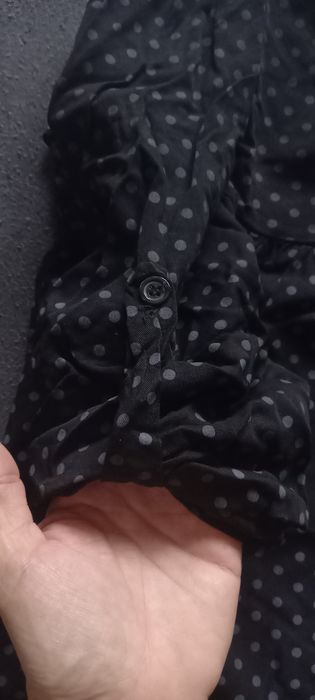 Czarna bluzka w kropki S