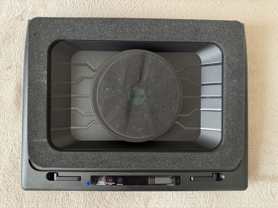 Ilano v12 rgb Охолоджуюча піствака  для ноутбука