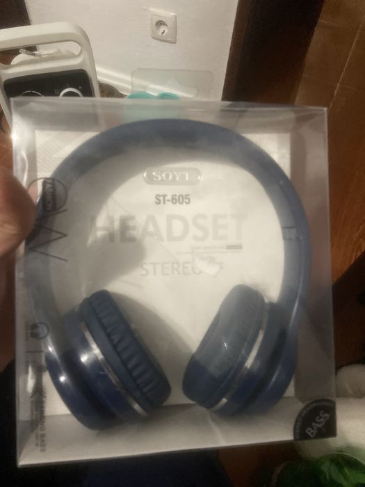 Auriculares inalámbricos SOYT ST-605 – Nuevos en caja