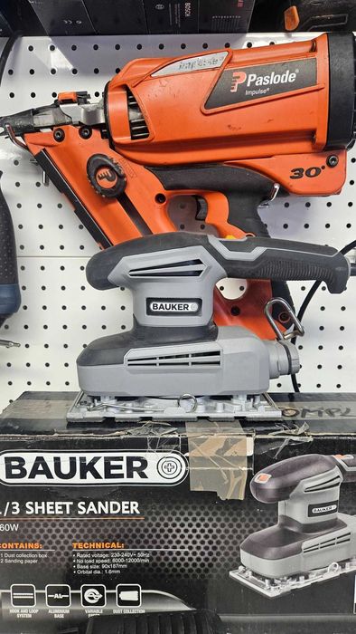 Szlifierka oscylacyjna Bauker 260W