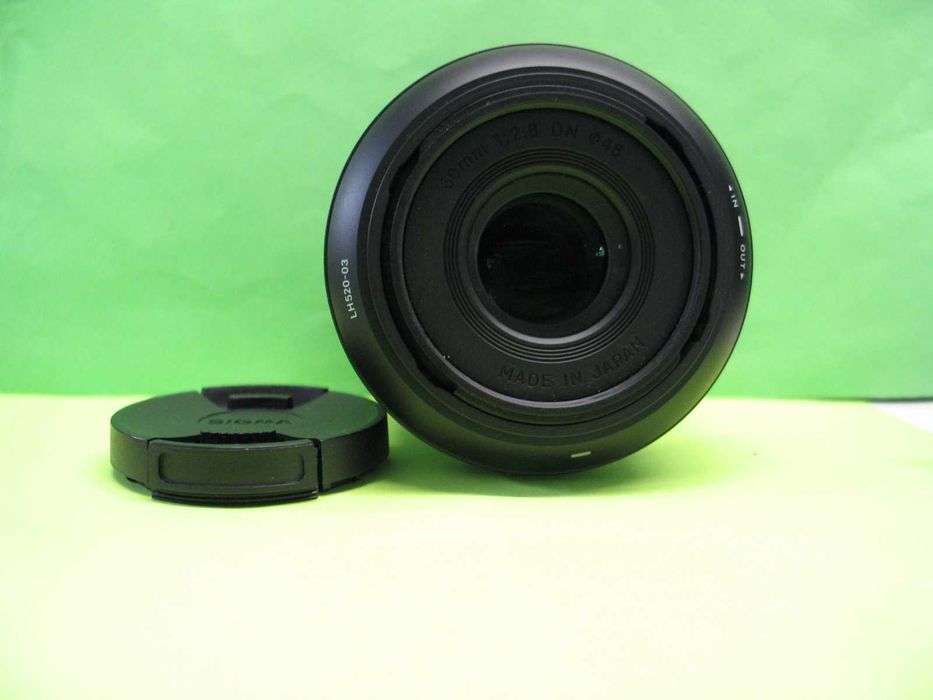 Sigma 60mm f2.8 DN (para Sony E) - Lente prime