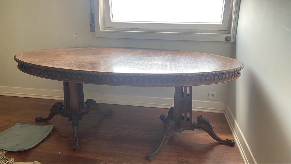 Mesa jantar antiga