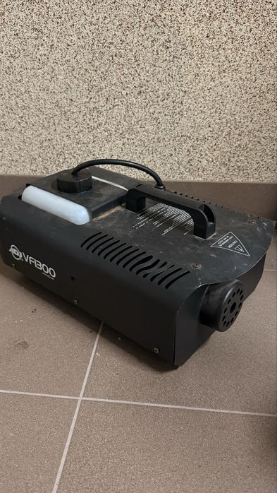 Dymiarka wytwornica dymu Adj