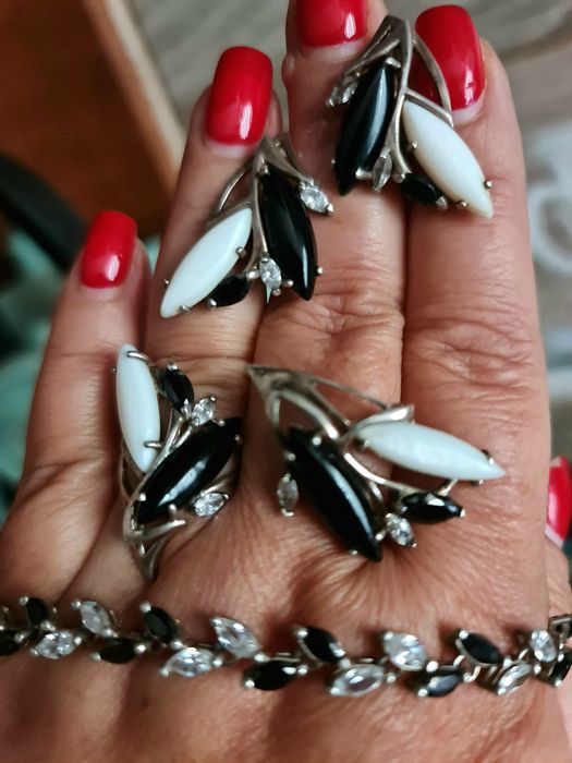 Продам серебро 925 пр.