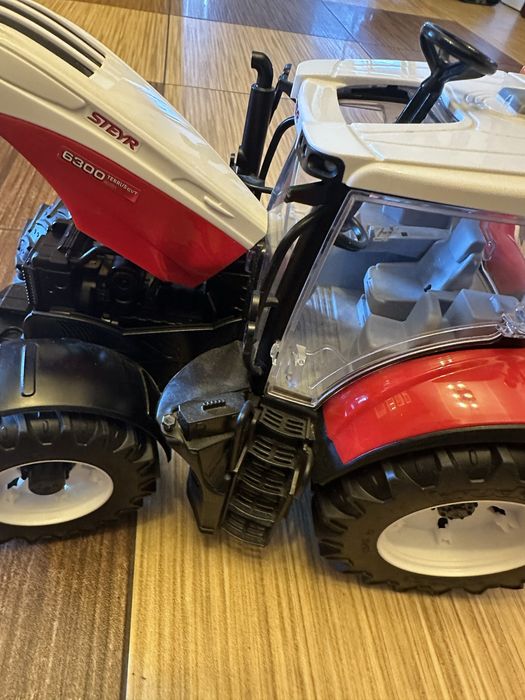 Bruder traktor Steyr