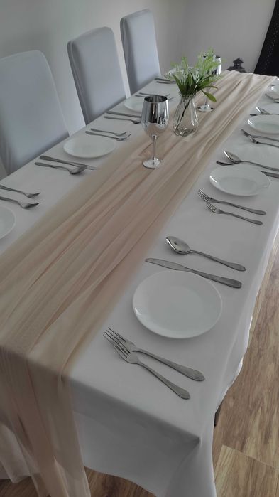 Pokrowiec biały bankietowy na krzesło uroczystość slub pokrowce białe