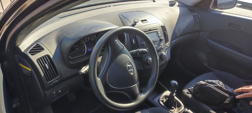 Hyundai i30 2008 VIN KMHDB51CP8U116101 фото оголошення 5 з 10