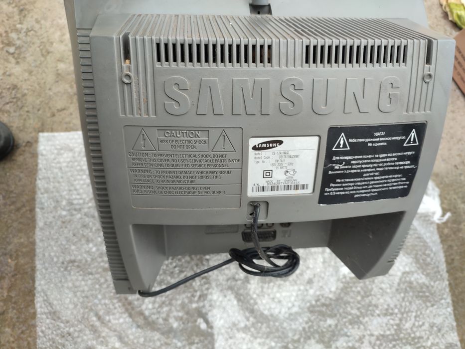 Телевизор Samsung CS-17A11MJQ