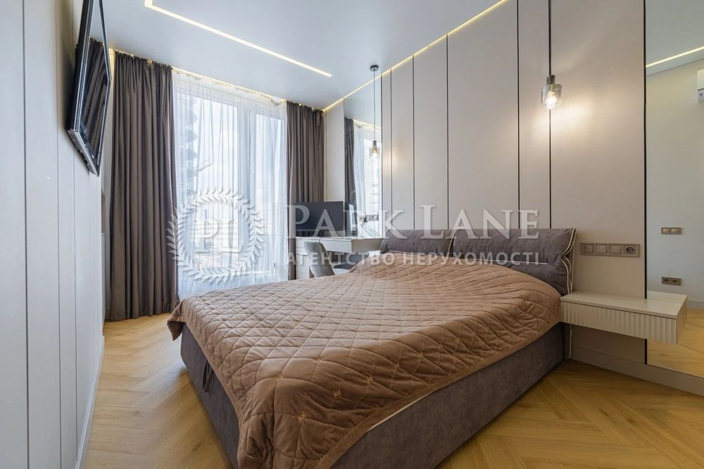 Продаж квартири (49м2) з новим, авторським ремонтом  в ЖК Креатор Сіті, Дегтярівська 17
