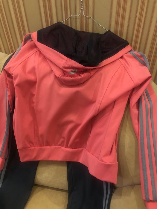 Костюм спортивний adidas розмір S