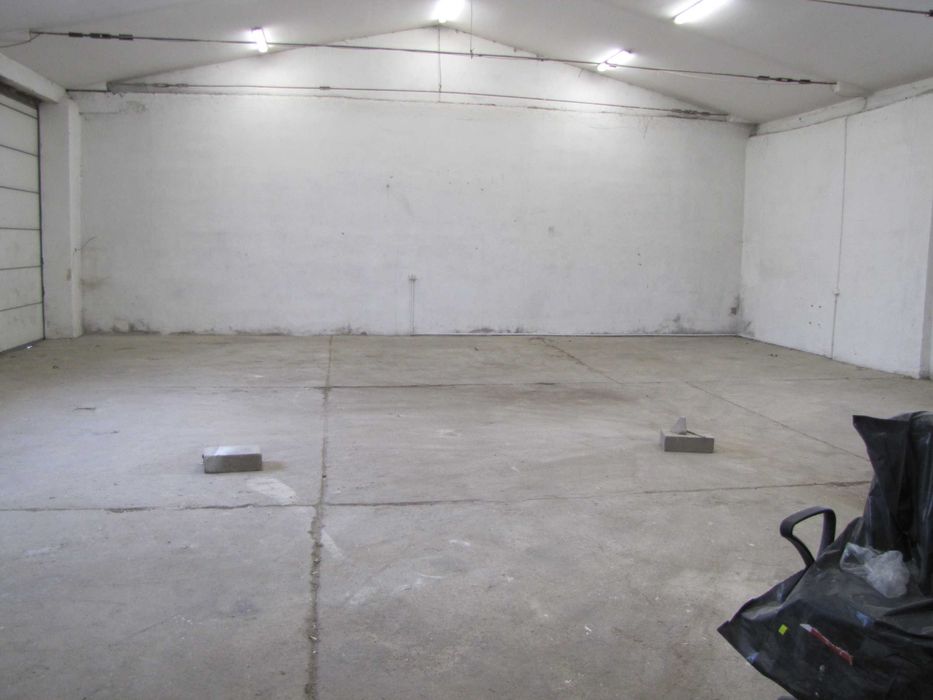 Hala 216mkw + duża działka