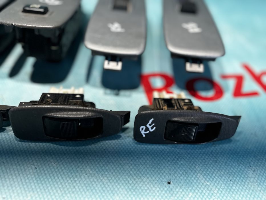 Блок склопідйомника Ford Ranger 99-06р кнопки Mazda bt2500