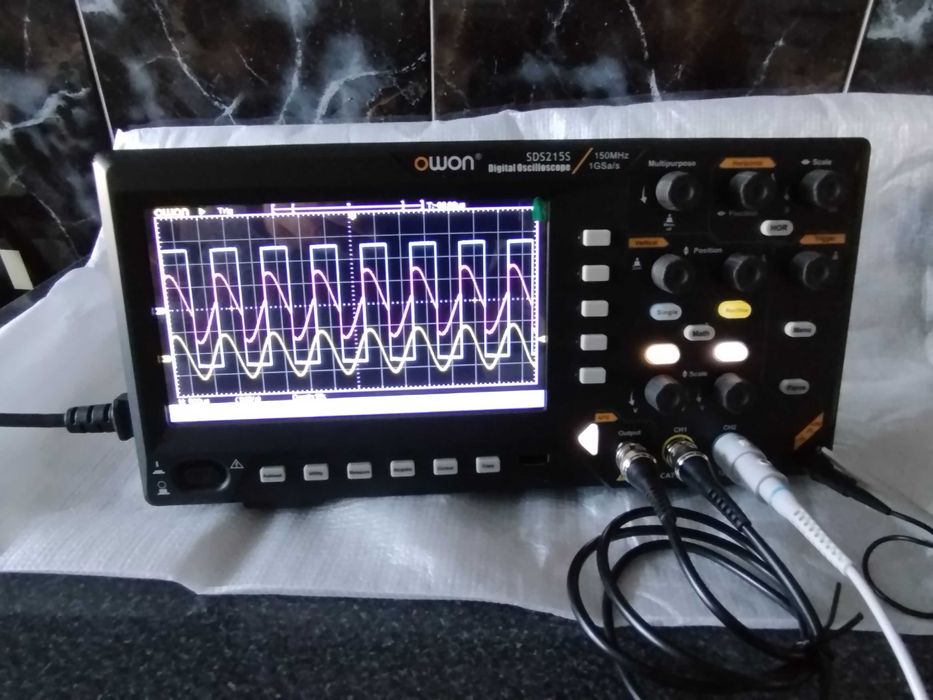 Osciloscópio OWON SDS215S 150MHz+AFG (NOVO)