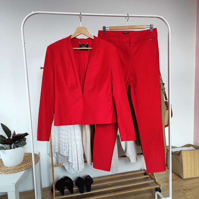 Garnitur Orsay 44 XXL czerwony marynarka spodnie żakiet komplet elegan