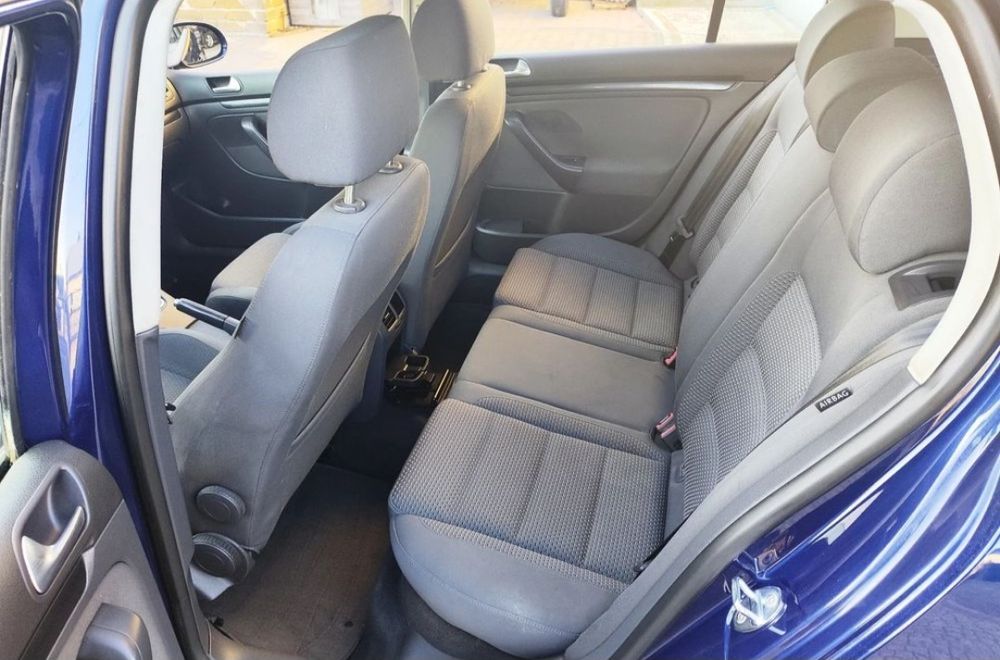 Volkswagen Golf 1.4 бензин 2006 рік