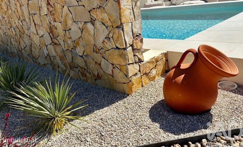 Casa / Villa T4 em Lagoa e Carvoeiro