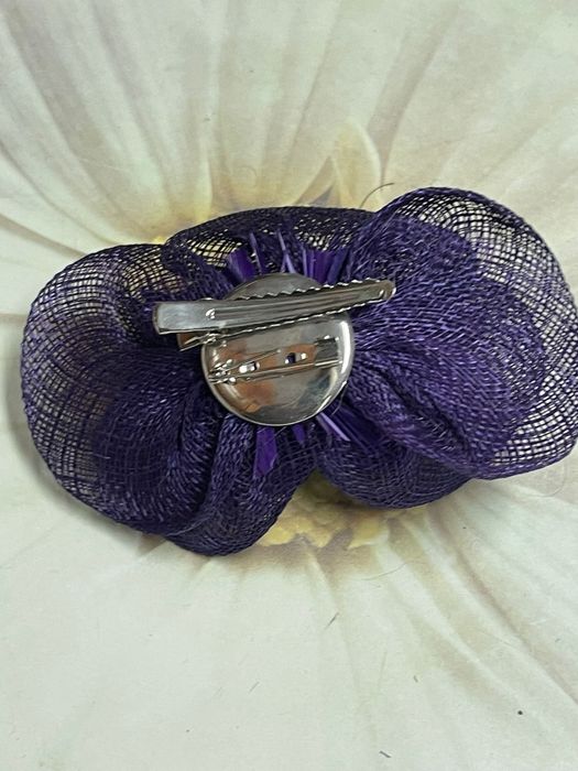 Pregadeira com renda